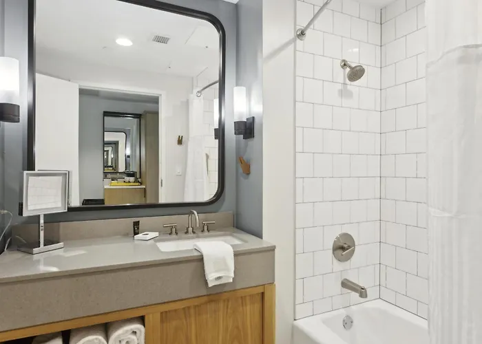 The Lodge At Gulf State Park, A Hilton Hotel